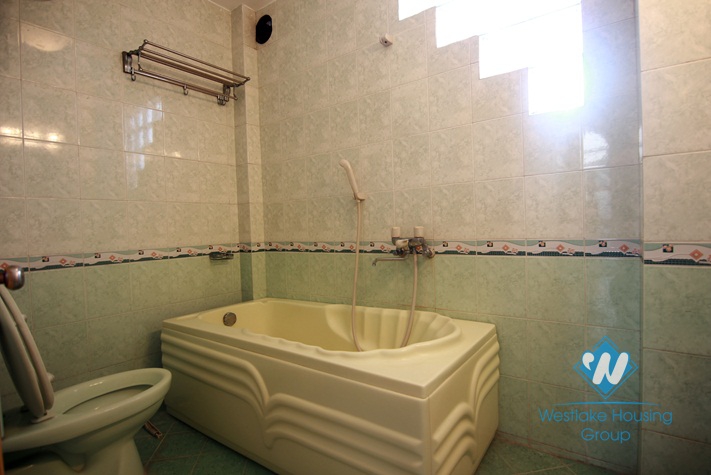 A 4 bedroom house for rent in Au Co, Tay Ho, Ha Noi